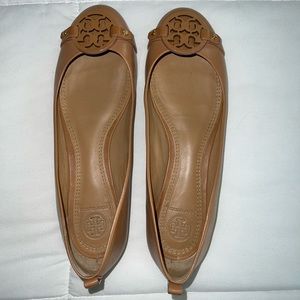 Tory Burch tan leather ballet flats